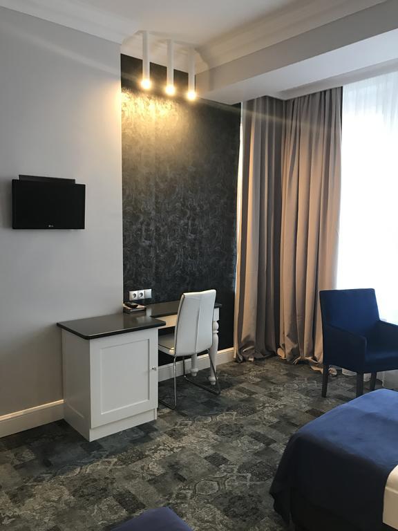 Hotel Srodmiejski Zielona Góra Dış mekan fotoğraf